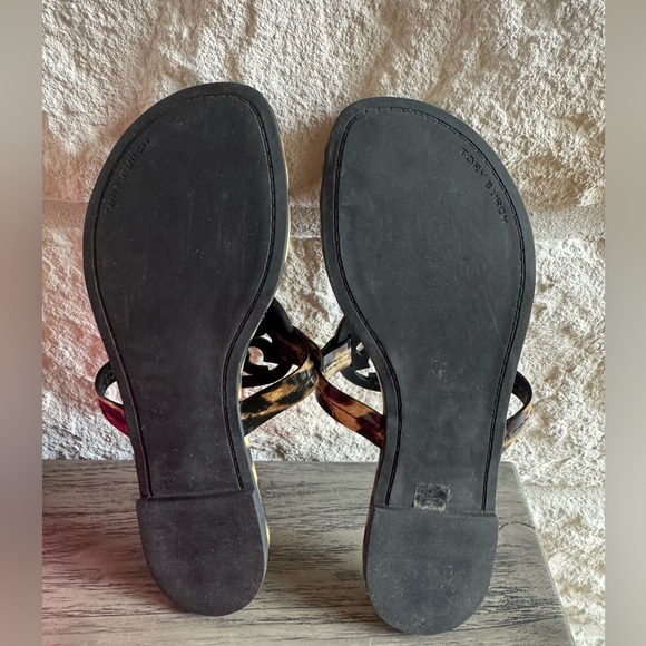 Tory Burch Patent Leather Leopard Print Sandal (7) - Picture 8 of 10